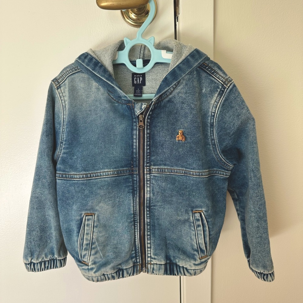 EUC Baby Gap denim hoodie jacket size 3
